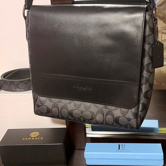 Coach messenger bag - Picture 1 of 1